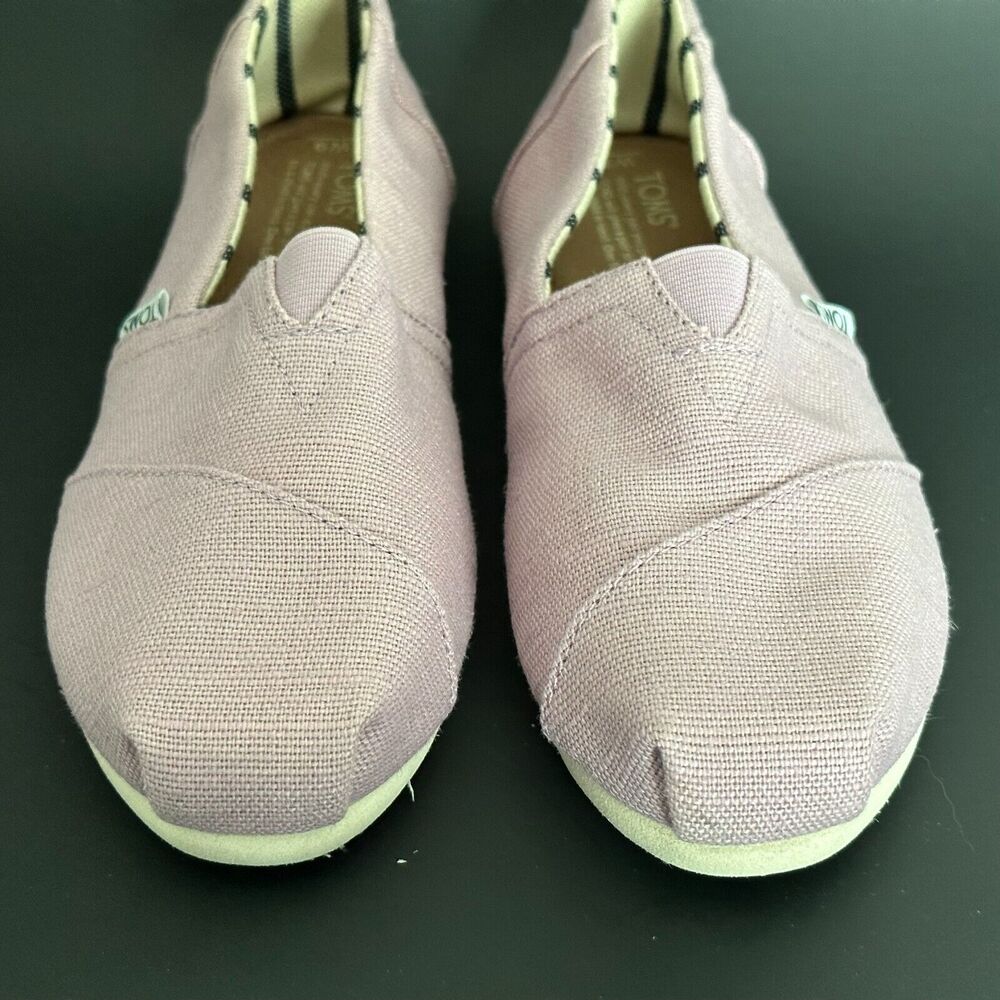 TOMS Shoes Slip On, Light Purple Womens Size 9M Canvas Boat Shoe *CLEAN